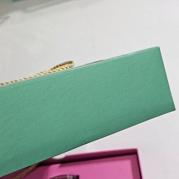 Bath & Body Works Rose Mother's Day Full Size 4 Piece Body Care Set in Gift Box - Picture 7 of 11